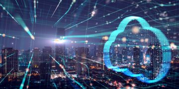 Cloud Computing and Big Data Analytics: Making Decision-Making More Data-Driven and Real-Time