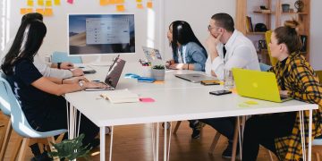 The Perfect Collaboration Features of Microsoft Office 365: Ideal for Long-Term and Large-Scale Team Collaboration